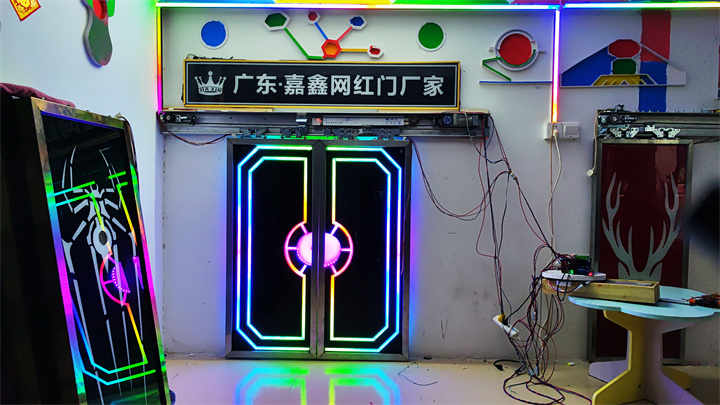 触控发光自动门.jpg