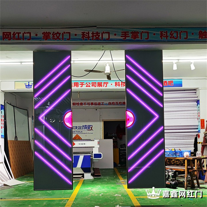 触控发光自动门
